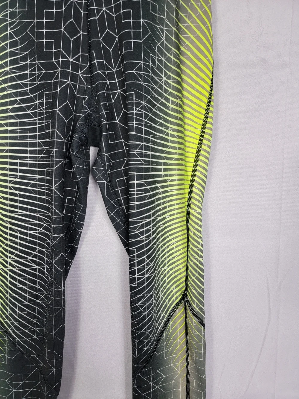 Women's Medium Nike Pro Black & Neon Yellow Geometric Compression Leggings